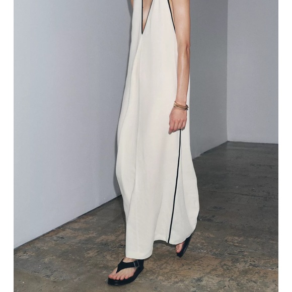 Zara Elegant White Maxi Dress with Black Trim - Picture 1 of 5